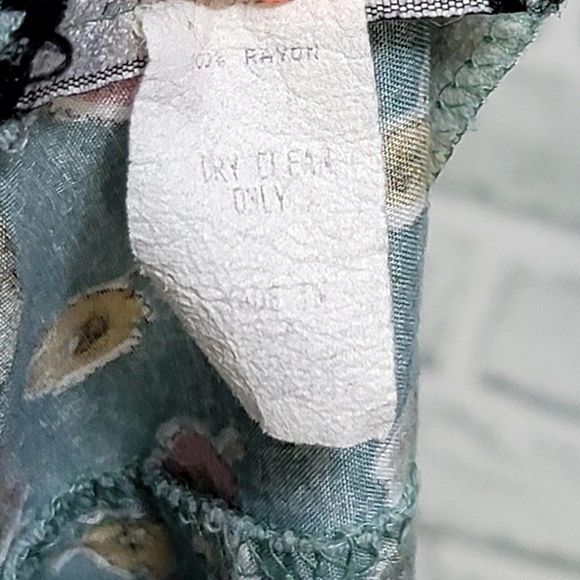 Vintage 90s Y2K Rampage Size S/M Floral Criss‎ Cross Back Fit & Flare Dress - Picture 10 of 10